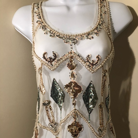 Gorgeous Embellished Top - Picture 2 of 3